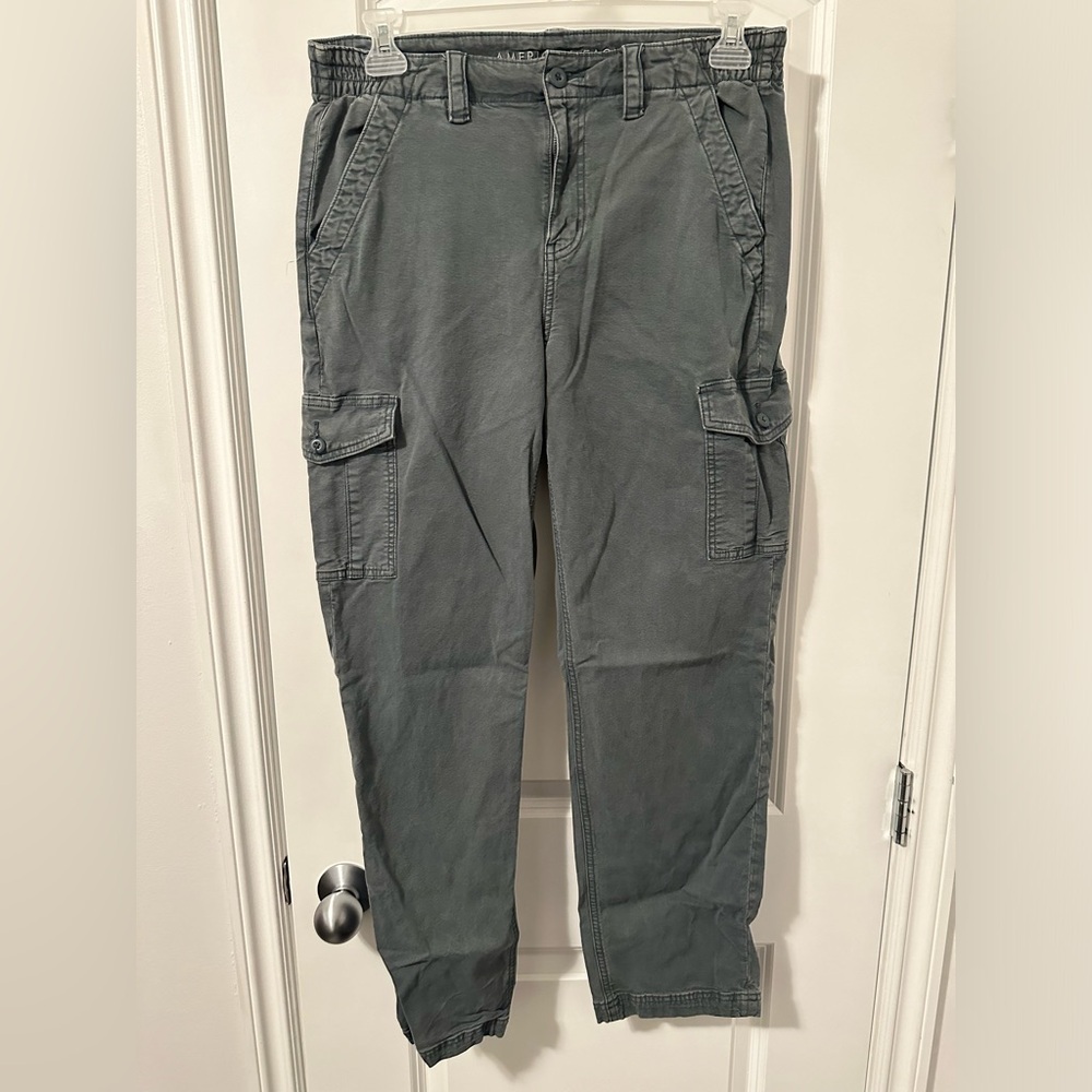 COPY - American Eagle Outfitters Cargo Pants, Women’s size 10
